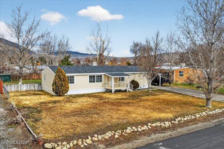 5085 Bobolink Circle