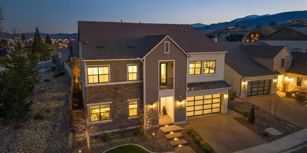 718 Marewood Trail