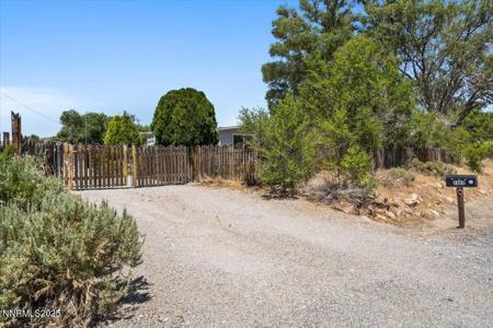 3805 Sandpiper Drive