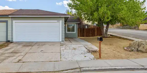 6680 Flower Street