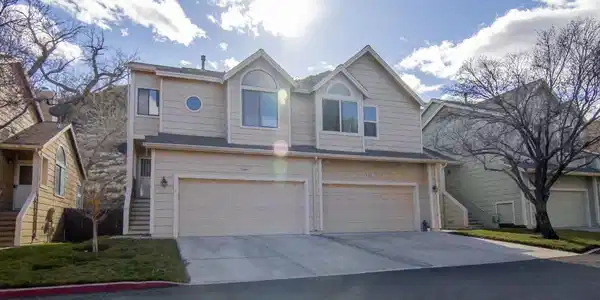 4335 Leeward Lane