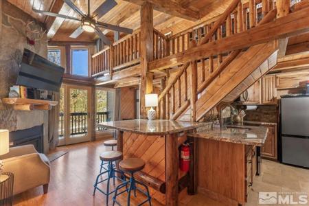 111 Tramway Dr