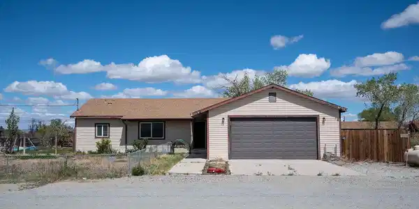 2 Pinehurst Court