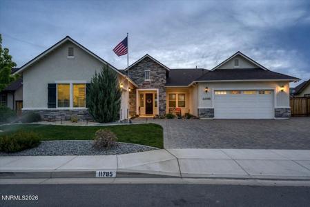11785 Valley Crest Drive