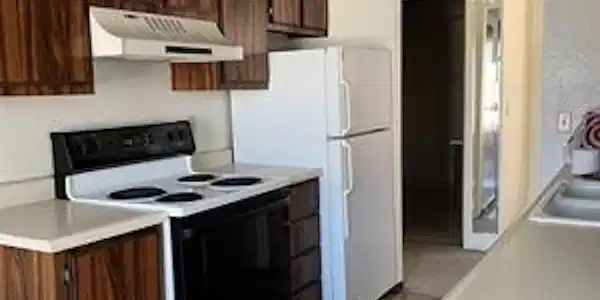 Image 4: 4