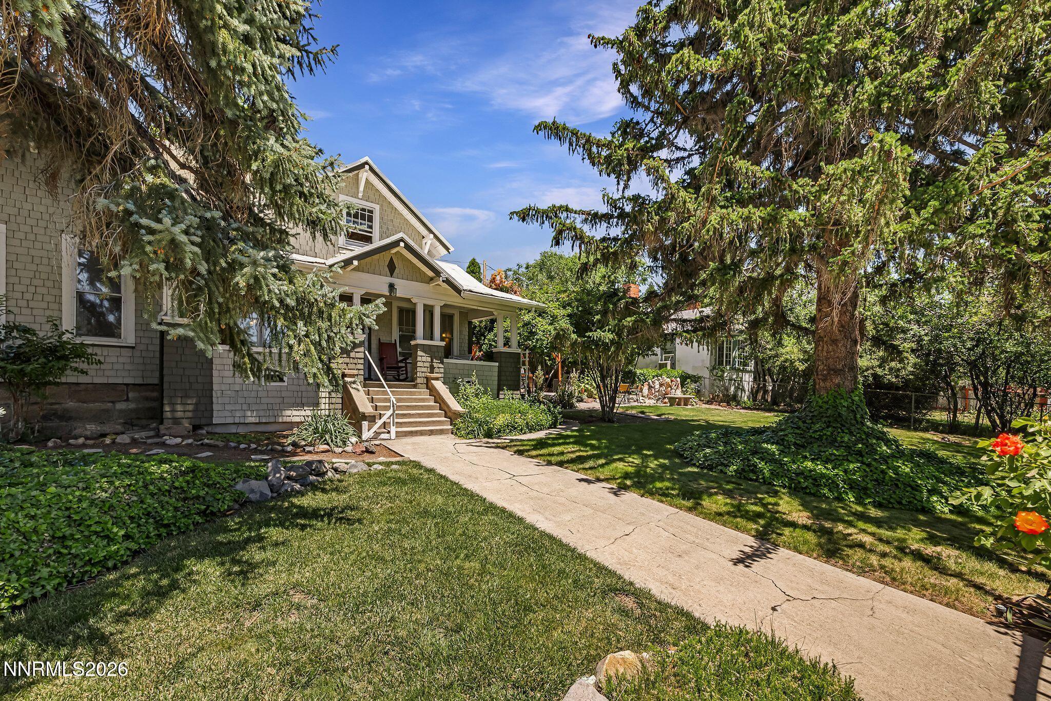 Image 4: Front yard east