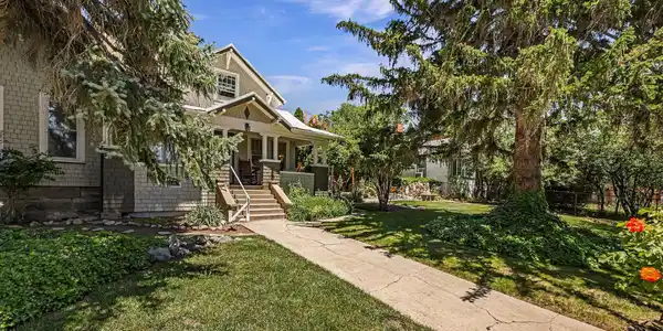 Image 4: Front yard east