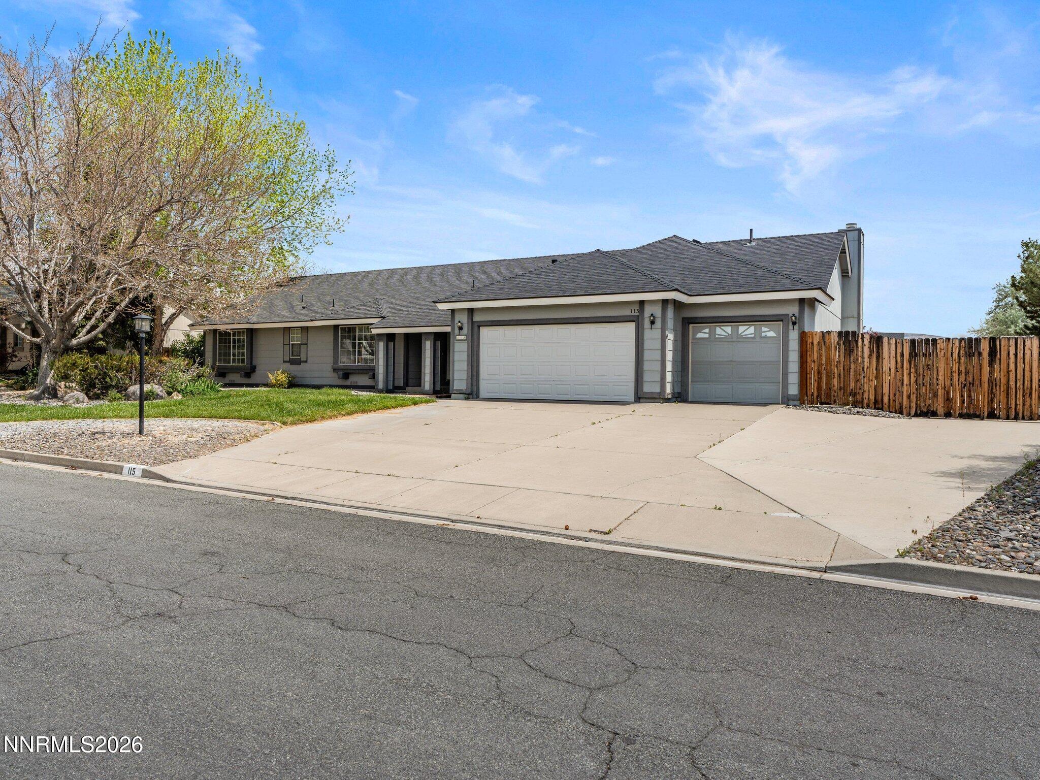 Image 3: 115 Bridle Path Terrace-102