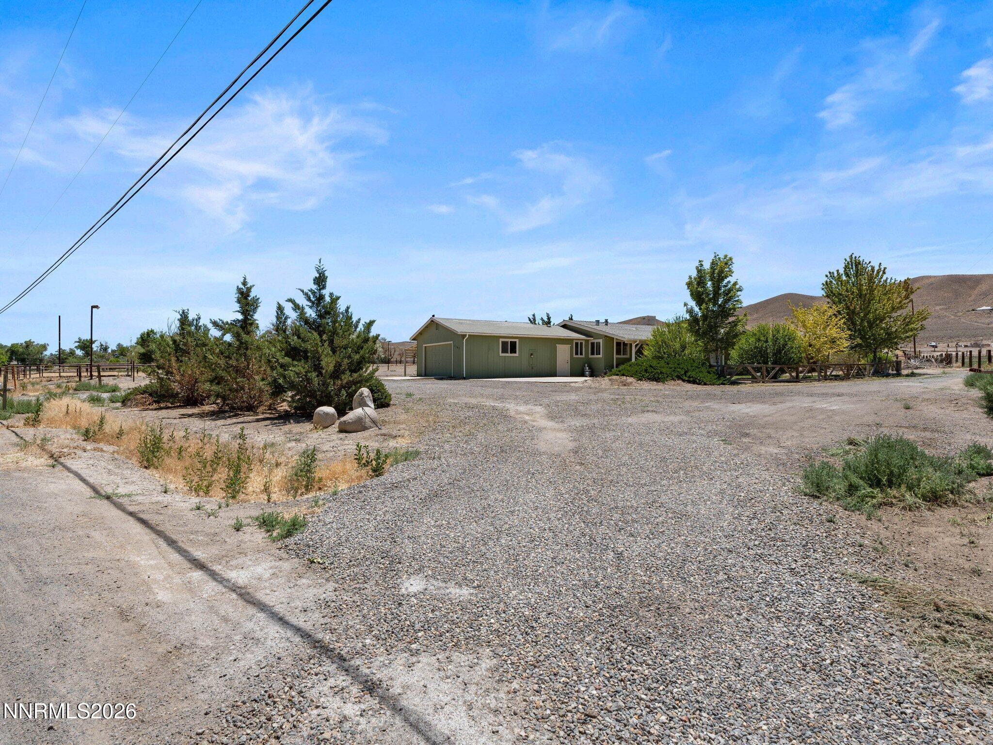 Image 3: 1165 Rancho Rd-102