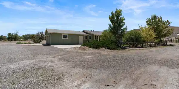 Image 4: 1165 Rancho Rd-103