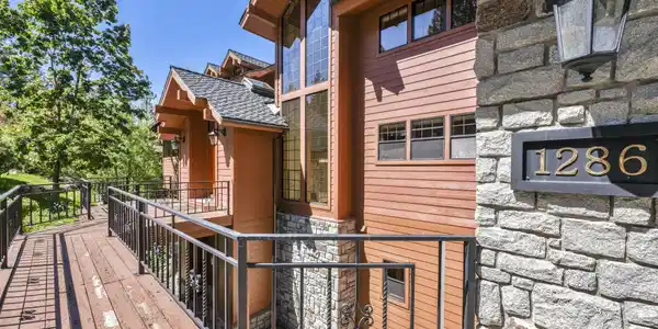 Image 2: 5-web-or-mls-1286-hidden-woods-dr