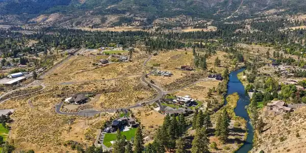Image 4: DJI_20260930025221_0213_D