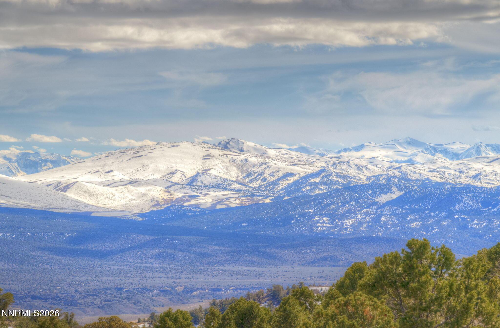 Image 2: 2-web-or-mls-lucky-boy-pass-rd
