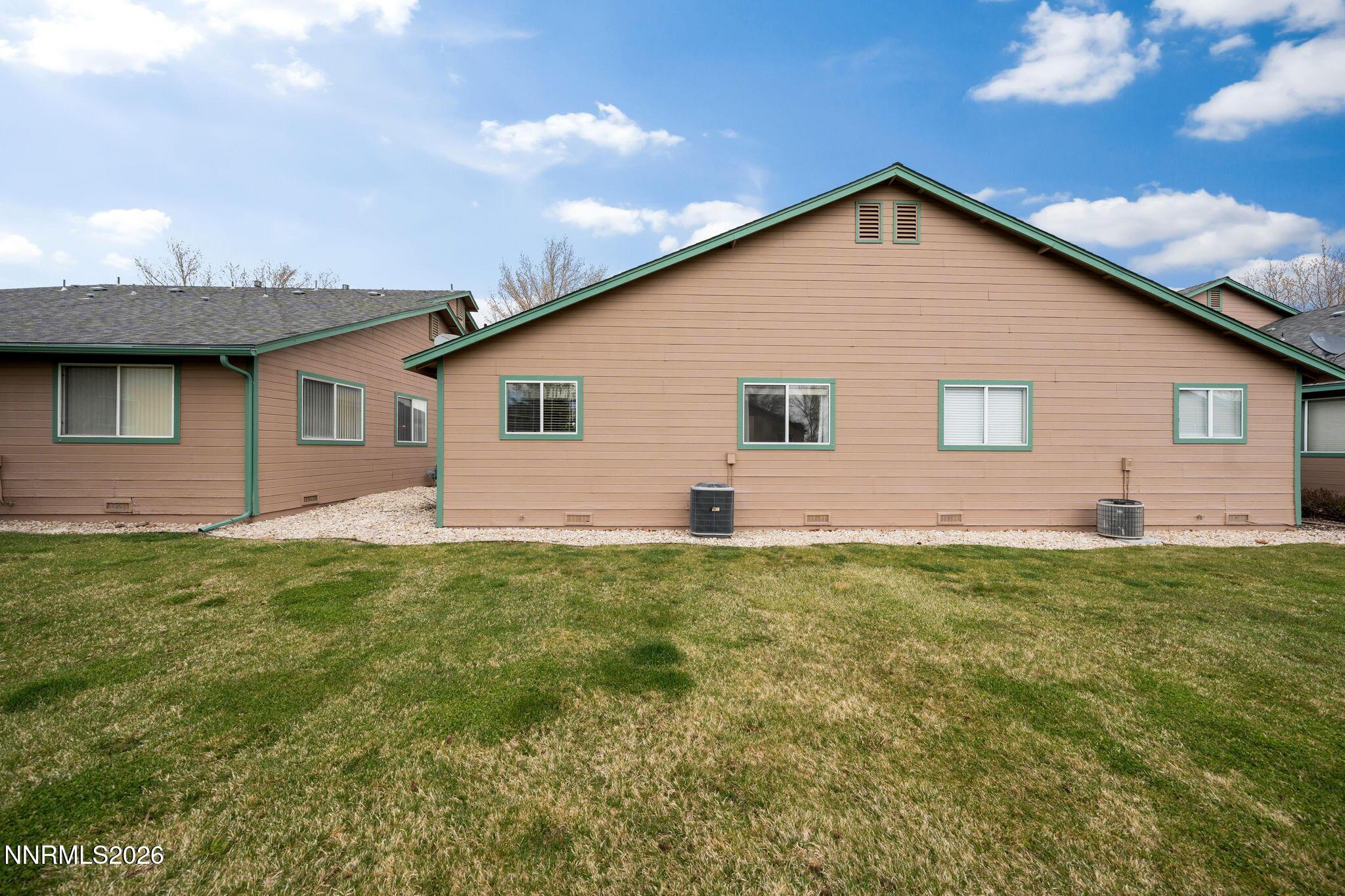 Image 3: 18-web-or-mls-1753 Jaimie Way-19