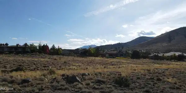Image 4: Arrowcreek lot Mt. Rose view