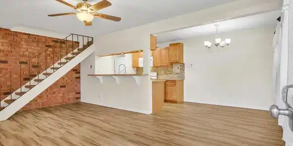 820 Jamaica Avenue
