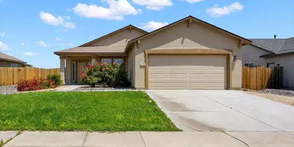 Image 2: 02-172 Walnut Drive Fernley NV 89408 (2