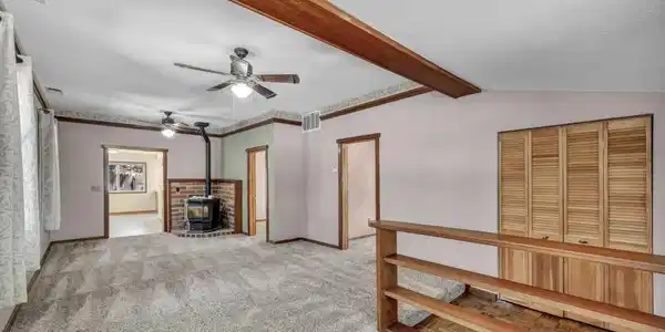 Image 4: 42-web-or-mls-614-w-3rd-st