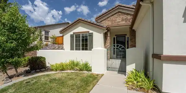 Image 3: 04-1260 Wakefield Trail Reno NV 89523 (4