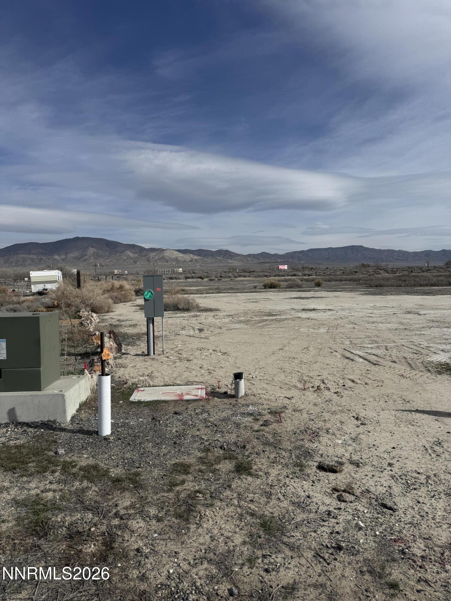 Image 1: aa