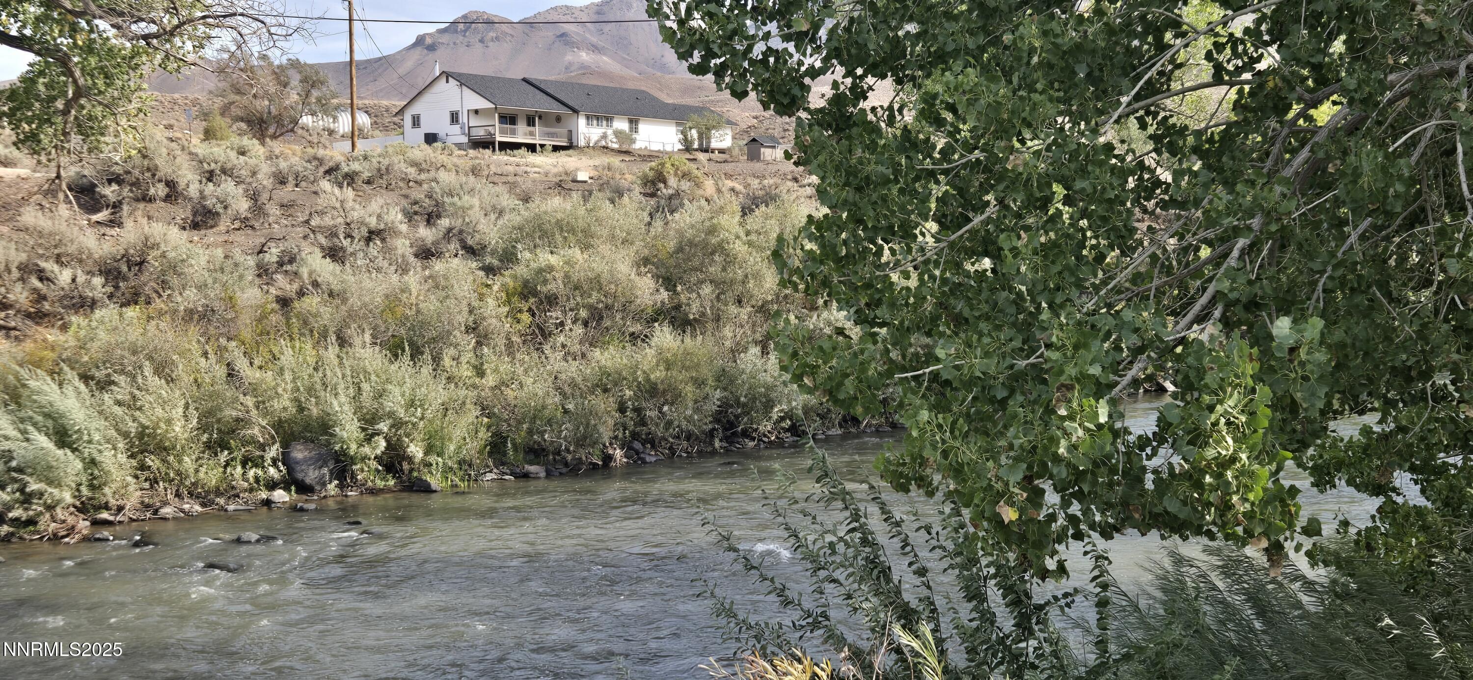 Image 3: Riverside 4