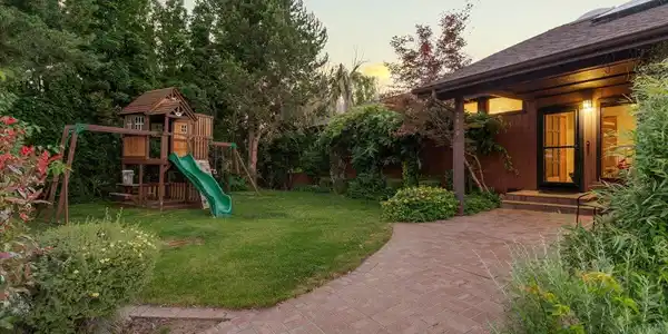 Image 3: 04-3070 Natalie Street Reno NV 89509 Twi