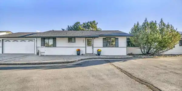 Image 3: 4-web-or-mls-795-jacks-valley-rd