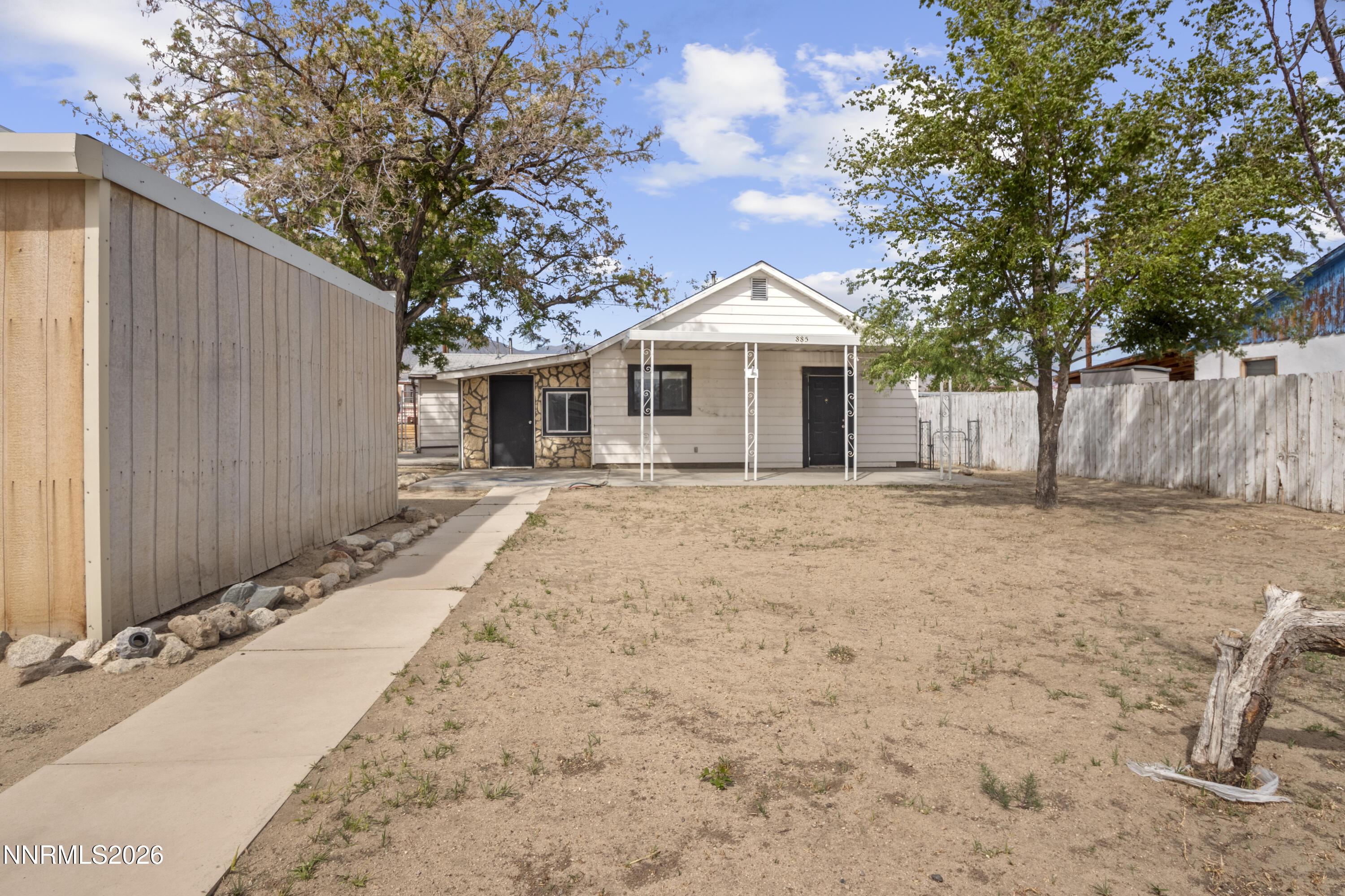 Image 4: Front Exterior
