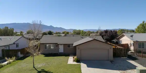 Image 2: 2-web-or-mls-743 Monico-02