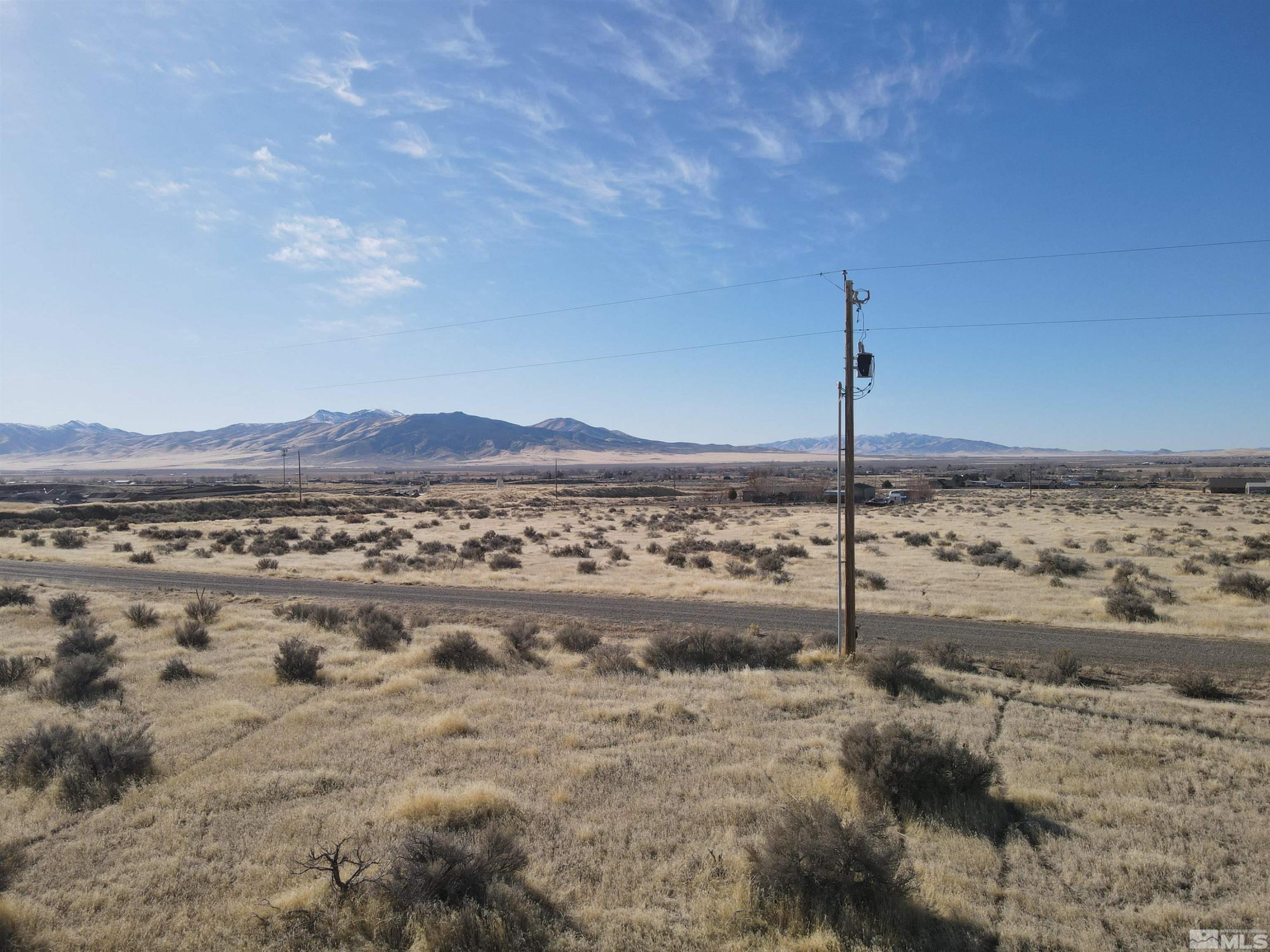 Image 3: Photo 2