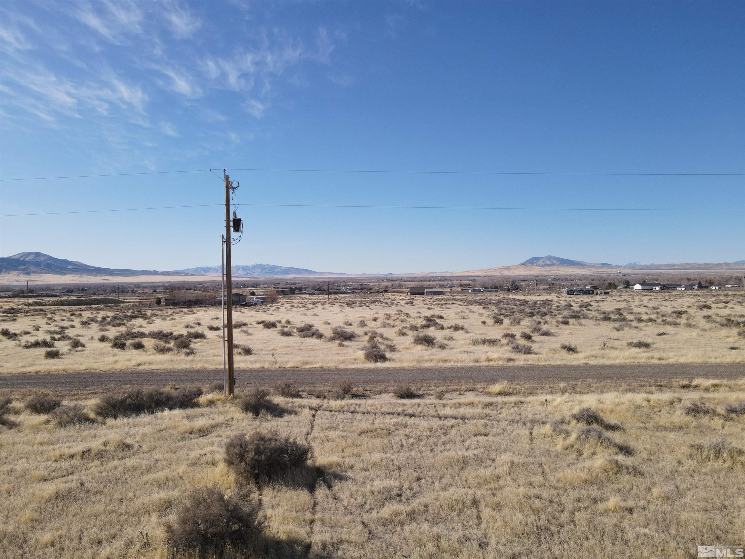 Image 4: Photo 3