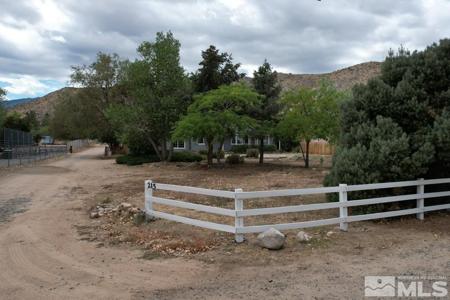 215 Mule Deer Road