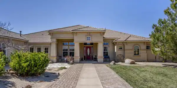 15300 Redmond Loop