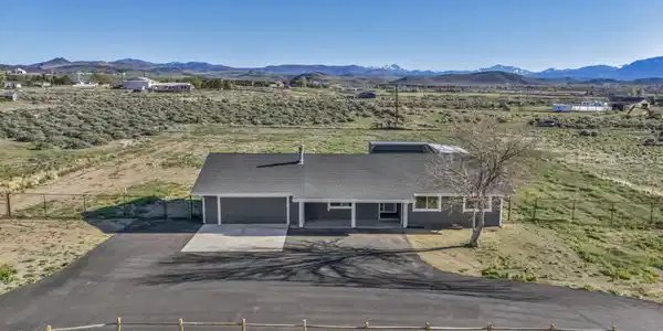 1777 Crockett Lane