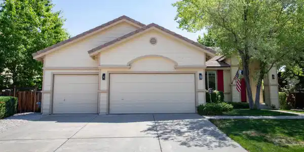 6972 Cinnamon Drive