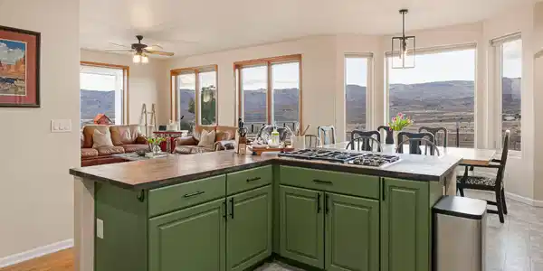 Image 3: 16_HillPropertyMedia Team - 3900 Amy Rd,