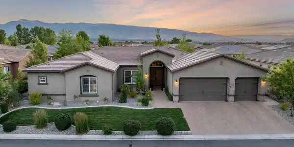 9885 Firefoot Lane