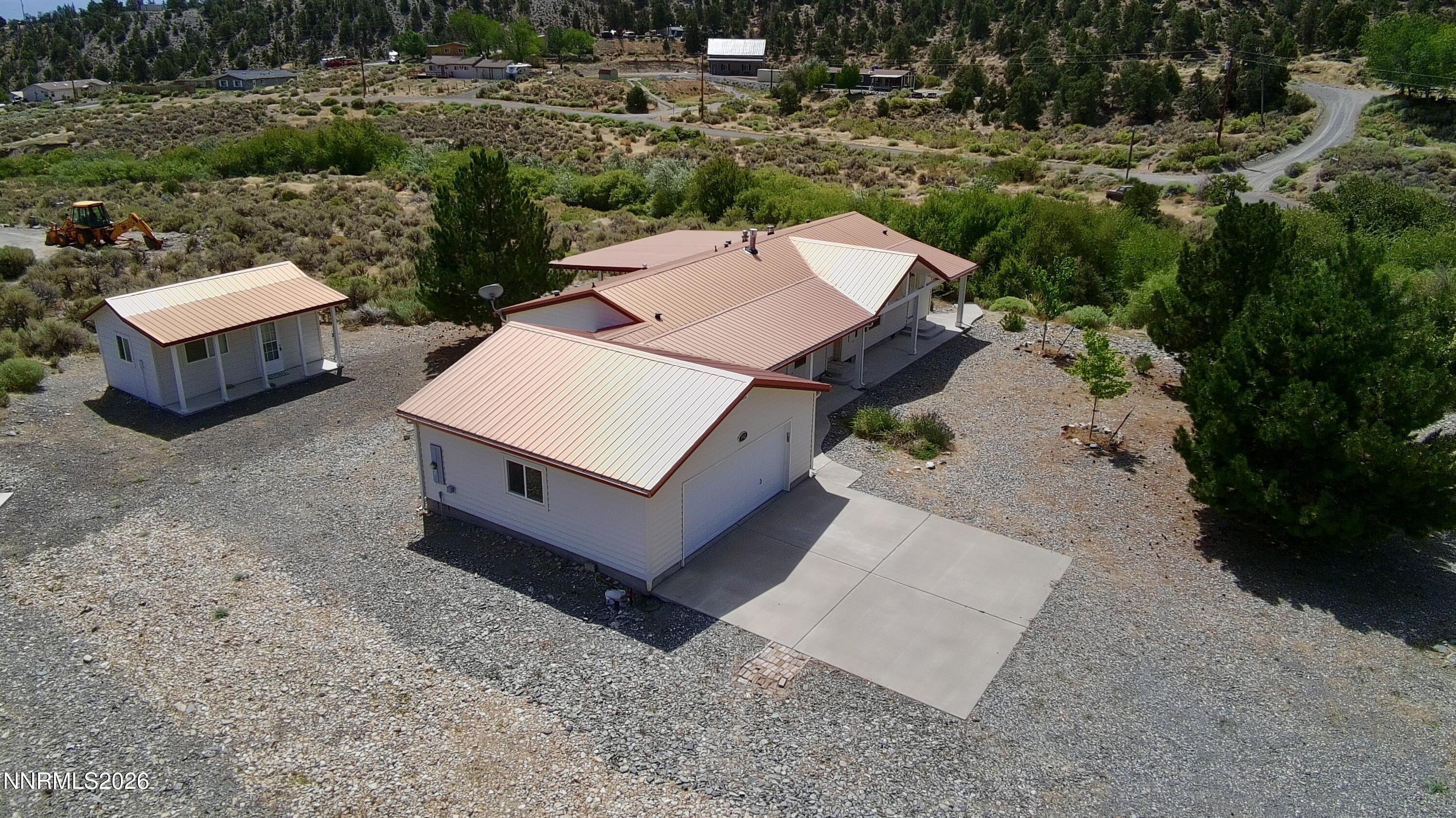 Image 2: 4831341_100DRONE_SING0056