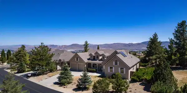 Image 2: 5-web-or-mls-DJI_0757