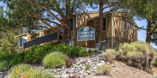 3880 E Leonesio Drive