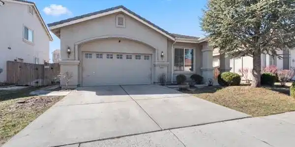 10025 Hampton Park Drive