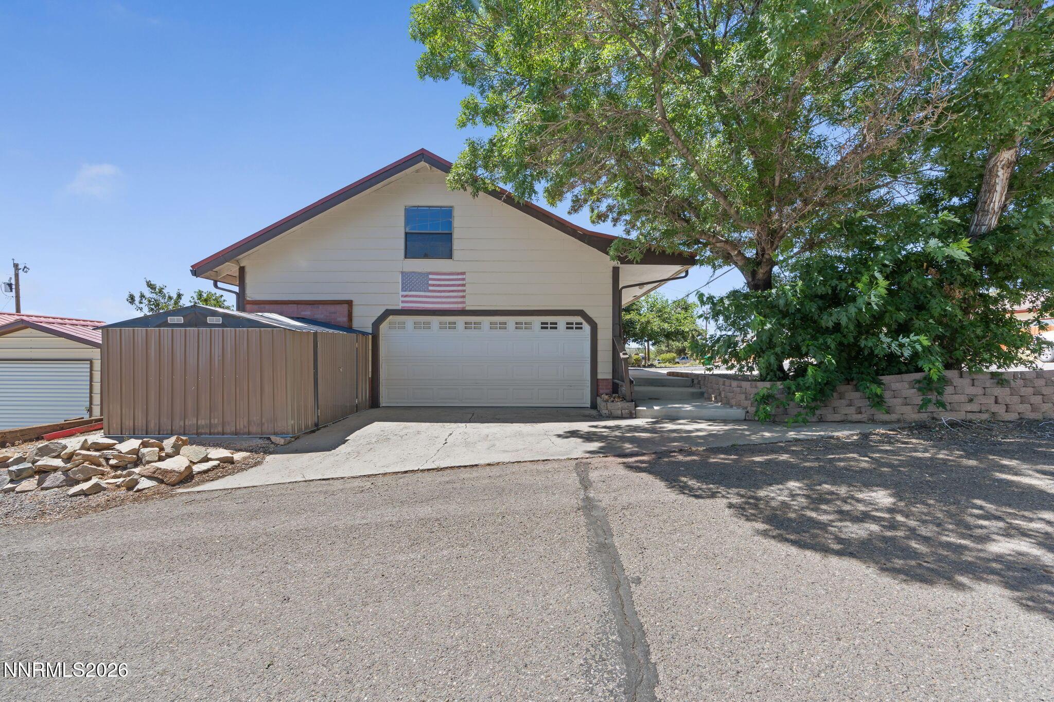 Image 4: 4-web-or-mls-E Street (4 of 76)