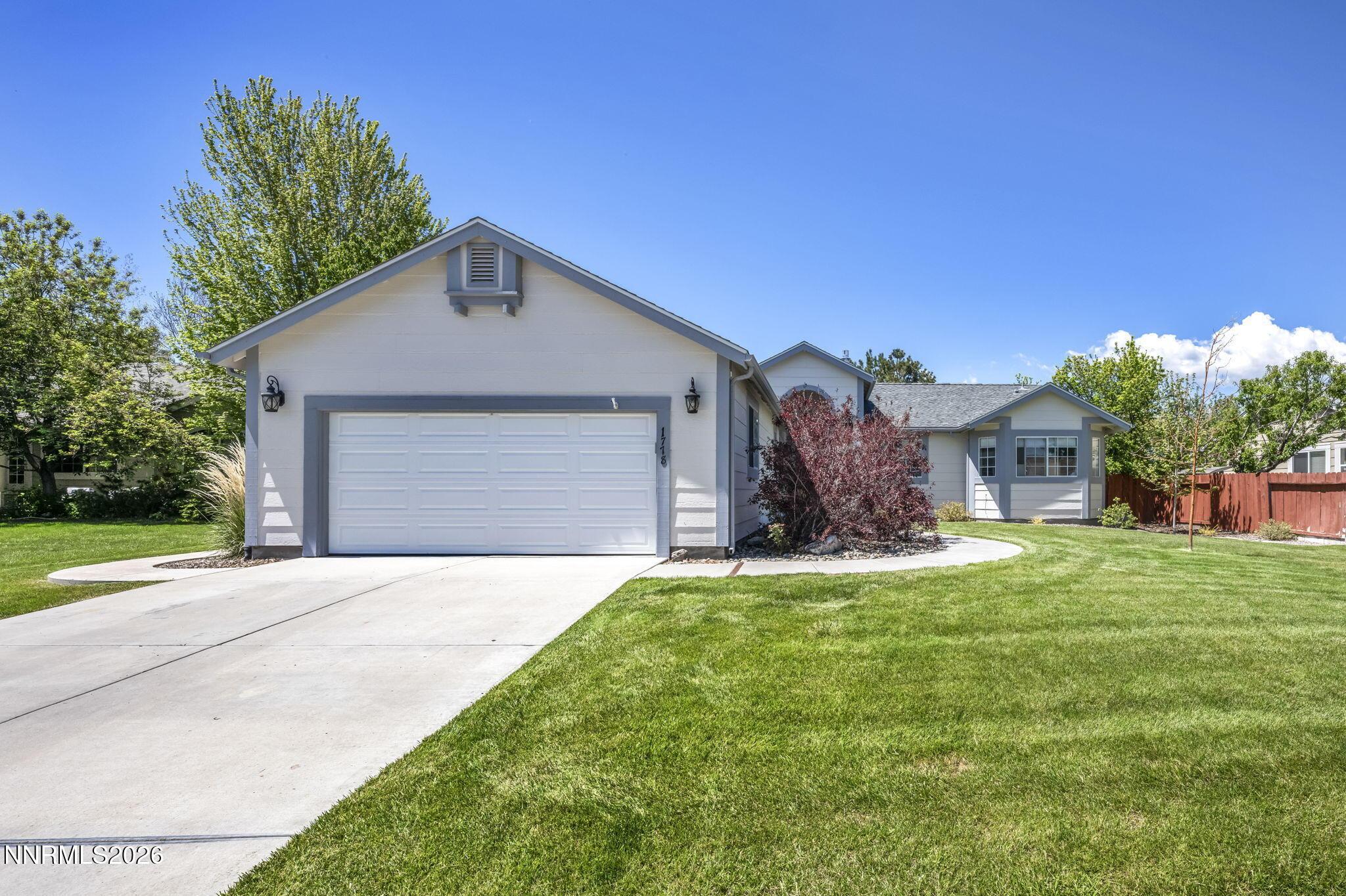 Image 2: 2-web-or-mls-1778-bougainvillea-dr