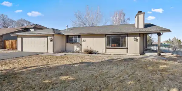 885 Creek View Drive