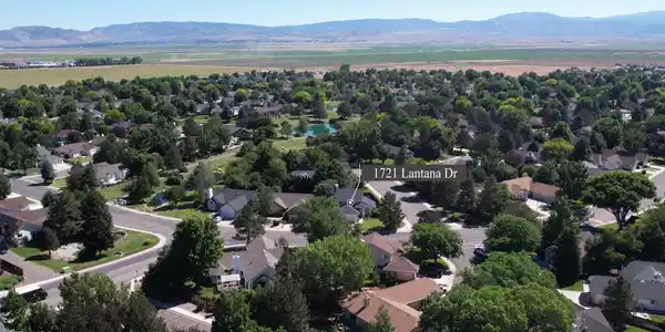 Image 3: 3-web-or-mls-Snapshot_20260626104501 - C