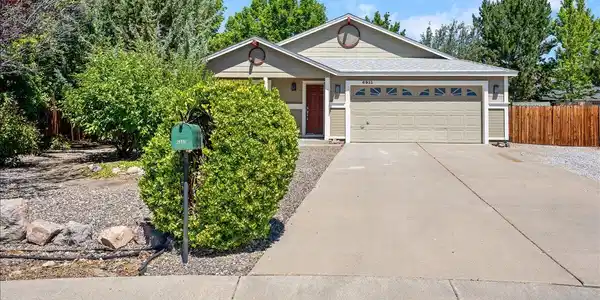 6913 Tesoro Court