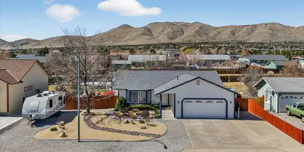 445 Kathy Terrace