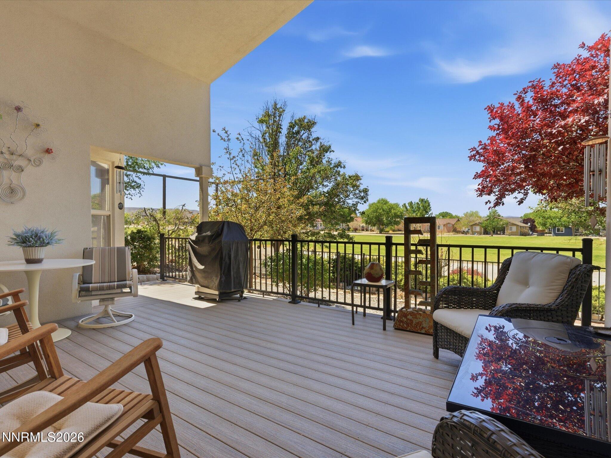 Image 2: 38-590 Wedge Ln-140
