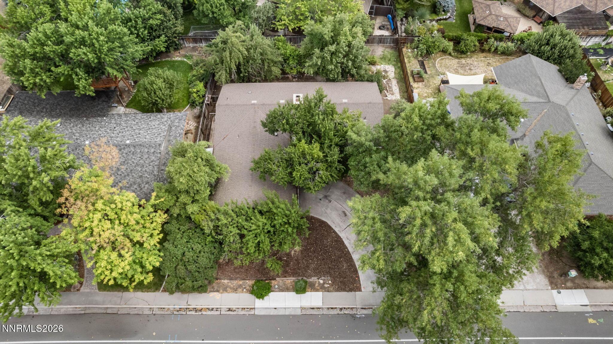 Image 4: 7-web-or-mls-DJI_0757-Edit