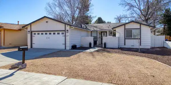 4220 Bismarck Drive